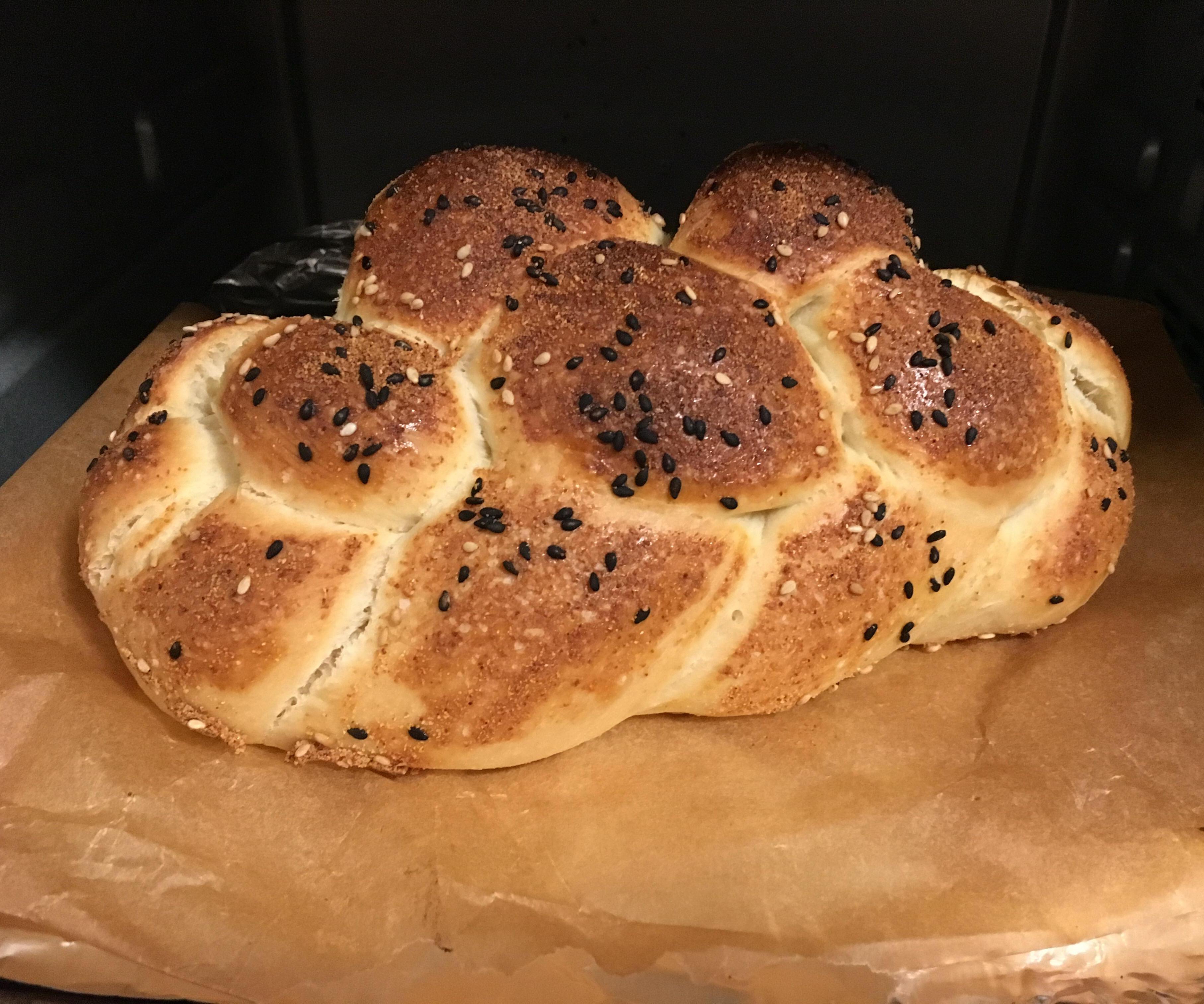 Easy "Hell-ah" Challah!