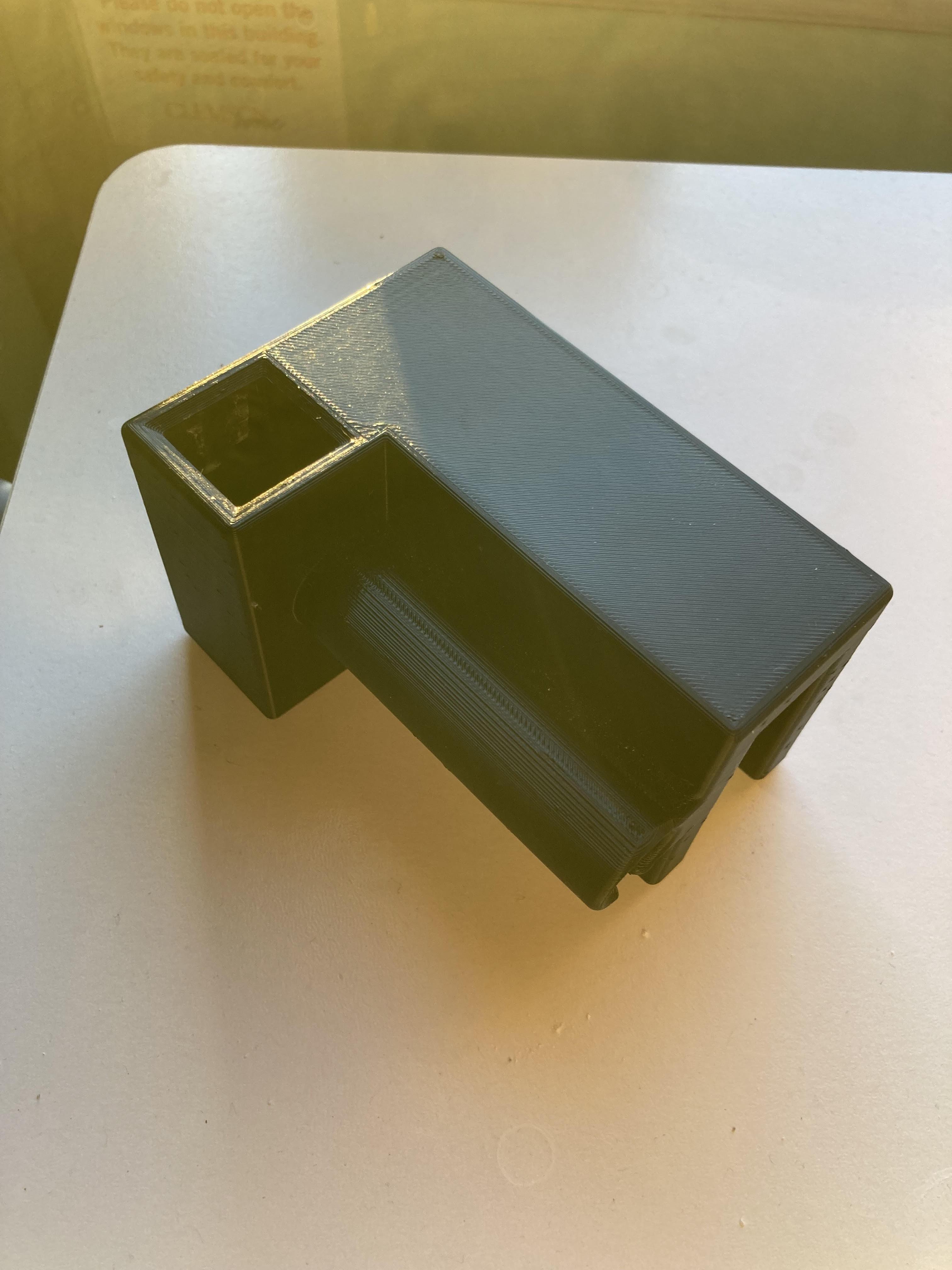 How to Make a Dorm Toothbrush Stand