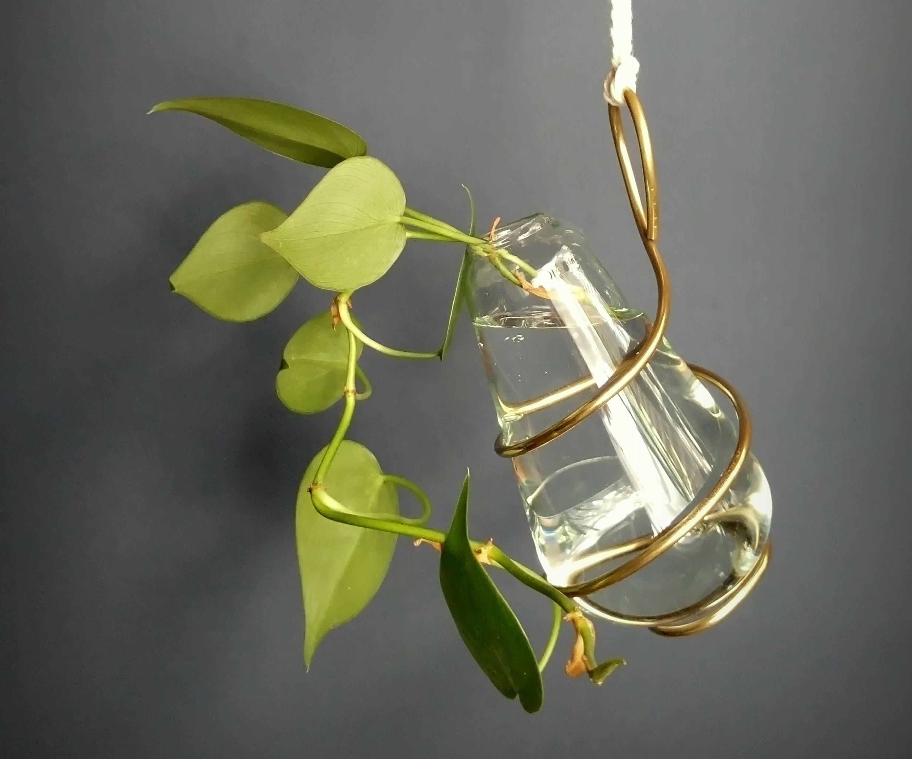 Water Propping Station From Light Bulbs