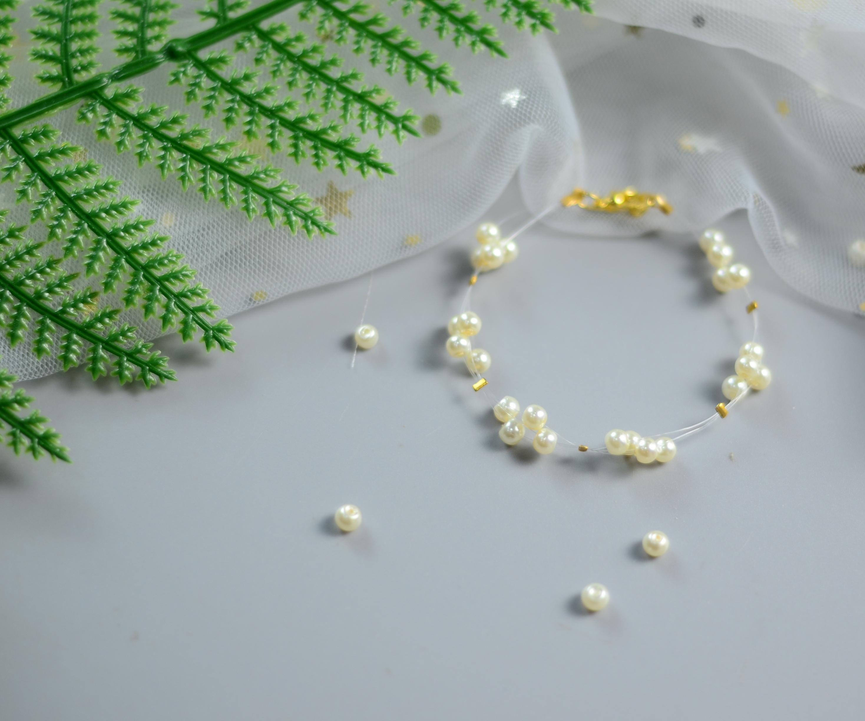 Beebeecraft Tutorials on How to Make Gypsophila Pearl Bracelet