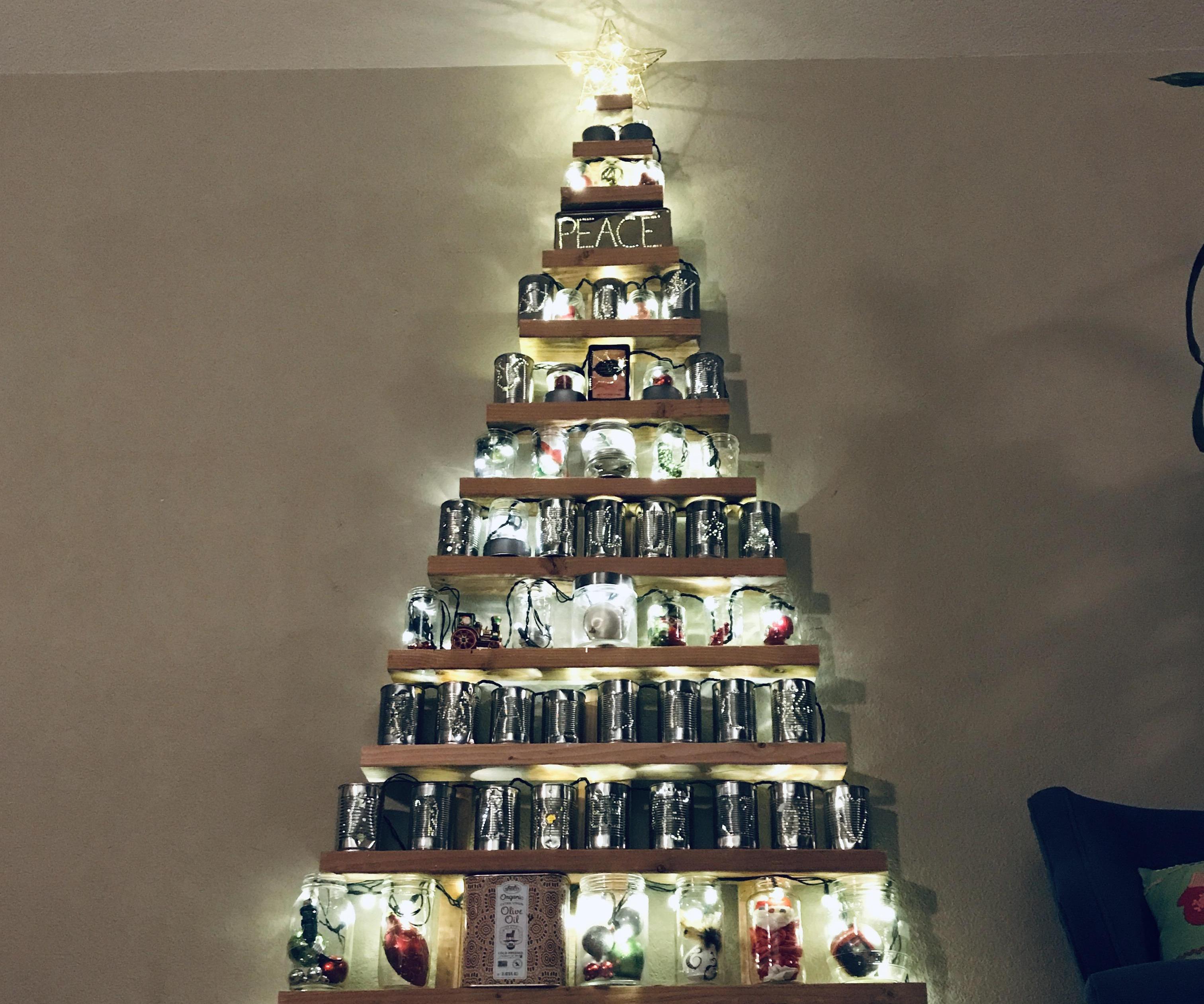Upcycled Christmas Tree: Mason Jars and Soup Cans