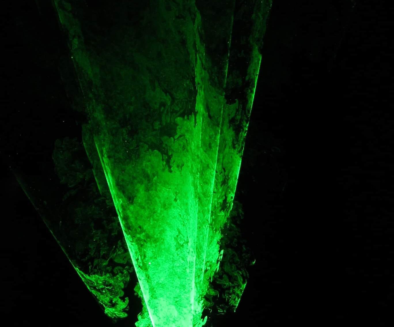 Laser Marbling in Smoke