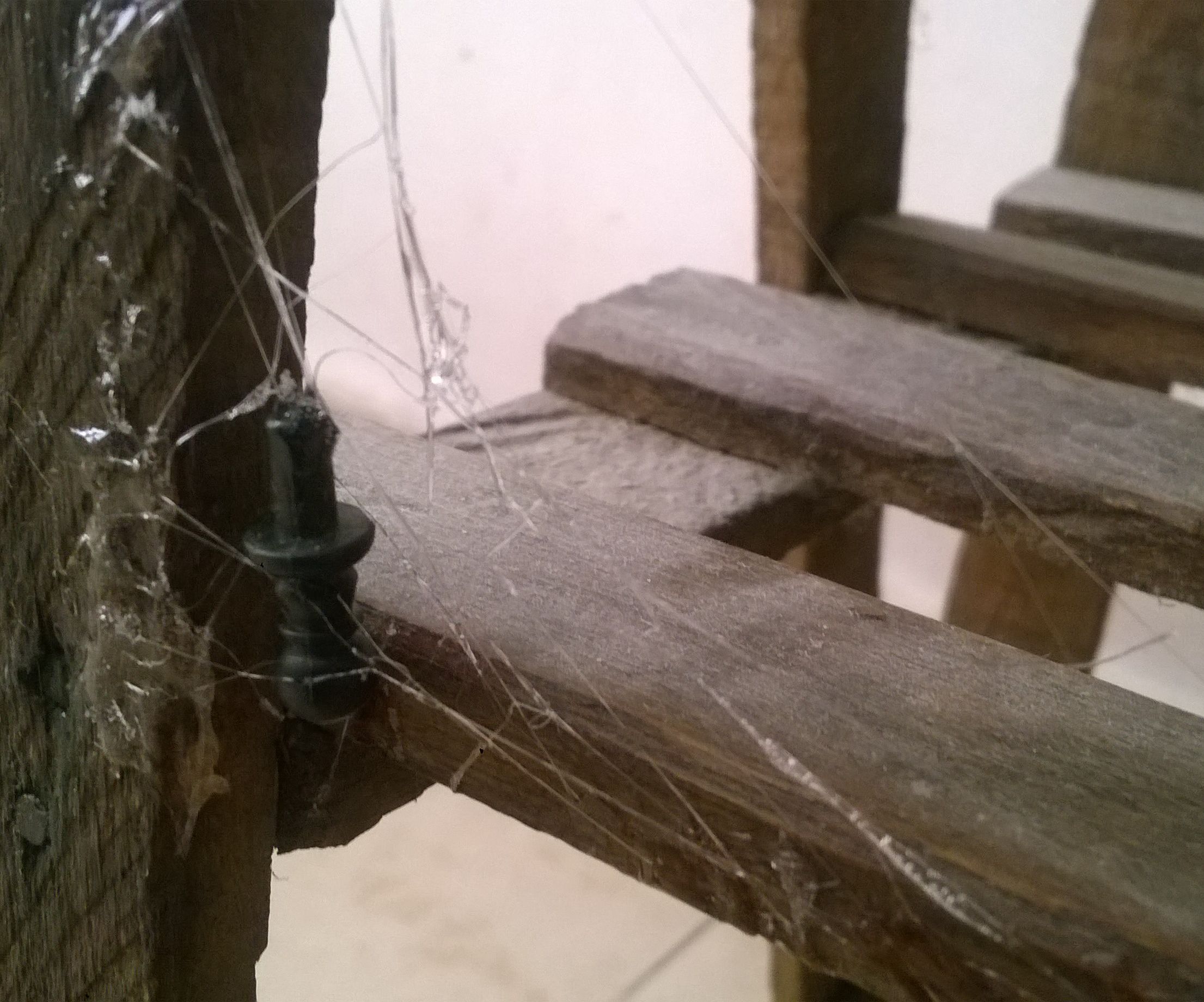 Perfect Faux Spiderwebs