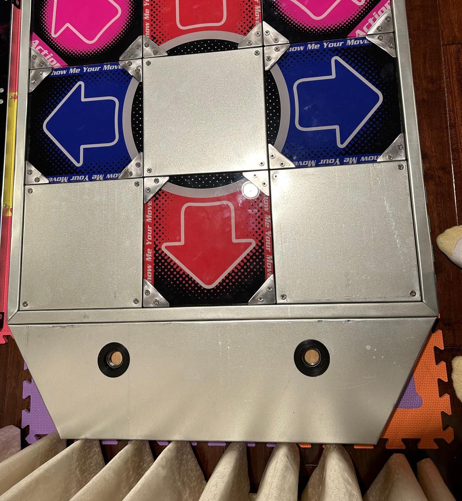 DIY Arcade DDR Metal Dance Pad With LED Under $500