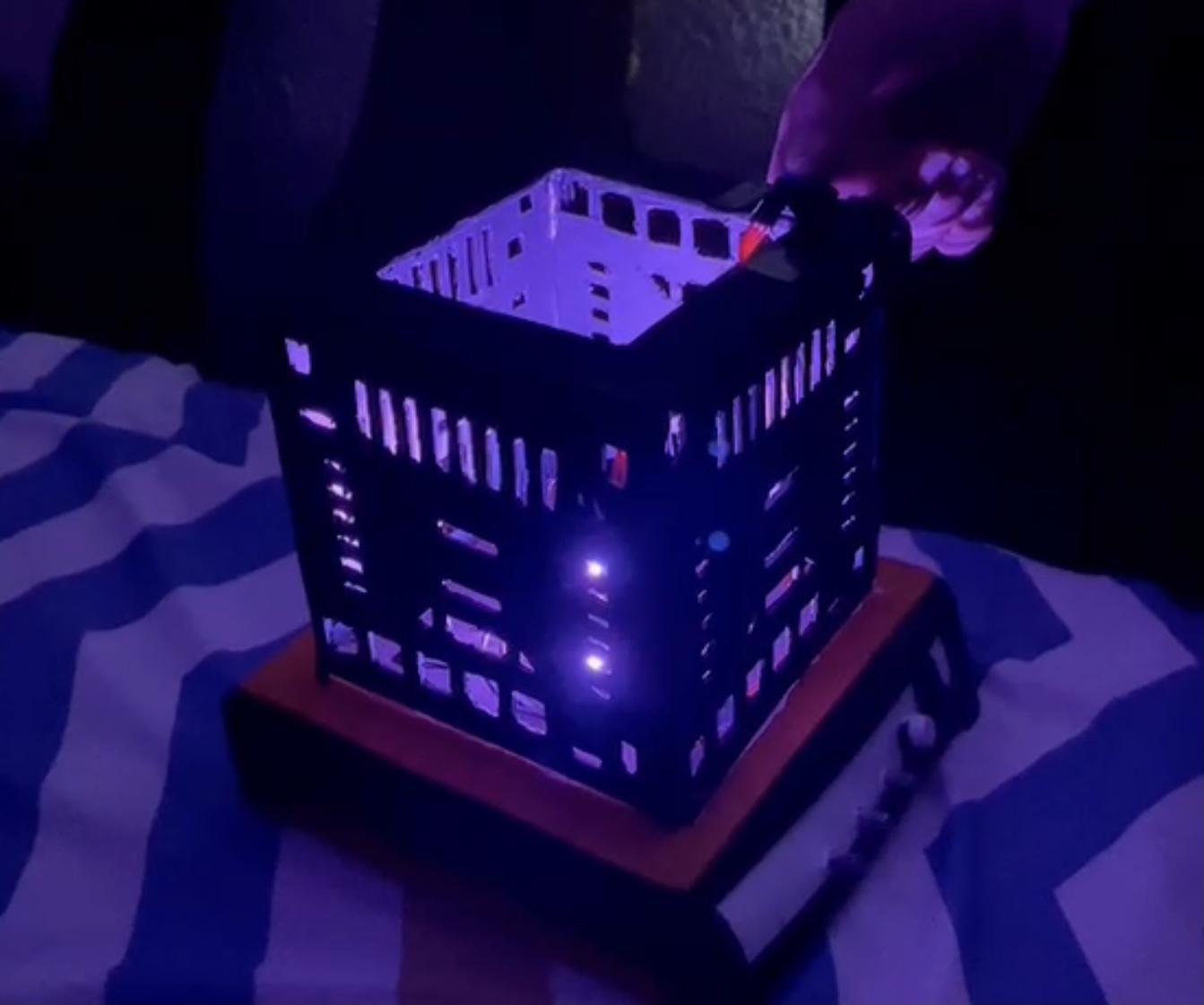 Lampara Caja Madre DC Comics (Mood-Lamp) 