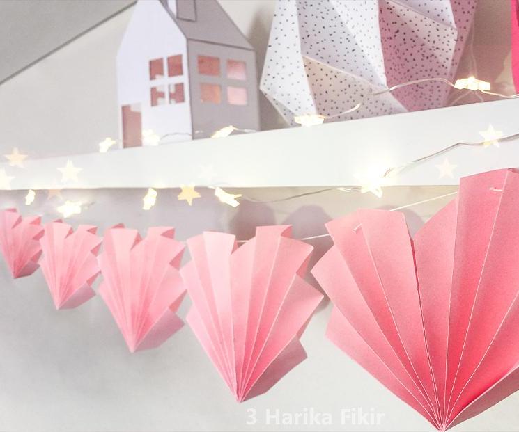 Pink Heart Garland With Paper