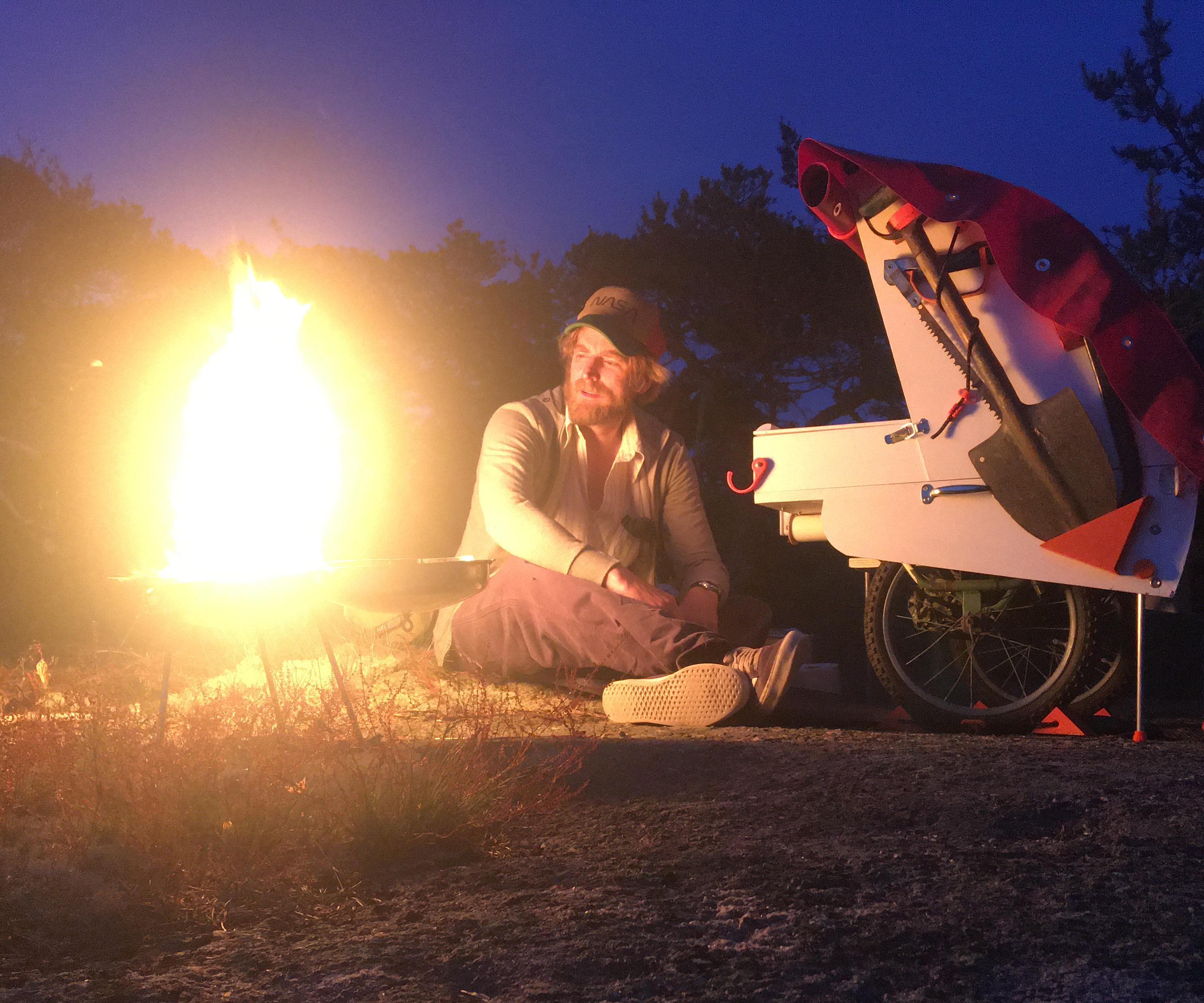 Quarter Camper, a Bike Caravan