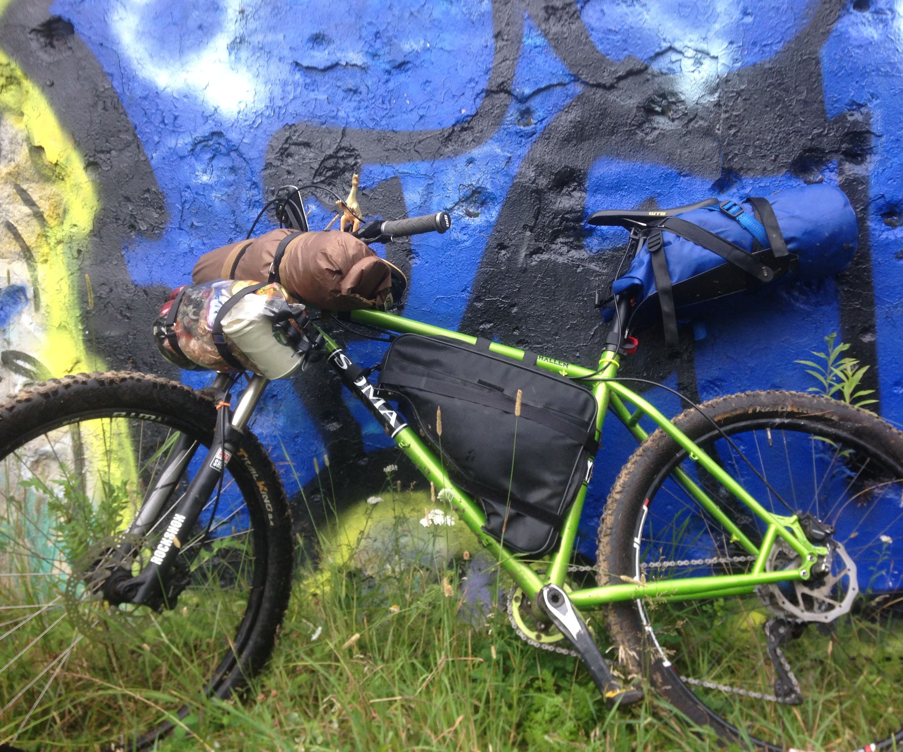 Bikepacking Bags and Setup on the Cheap - How to Repurpose a Vintage Laptop Bag