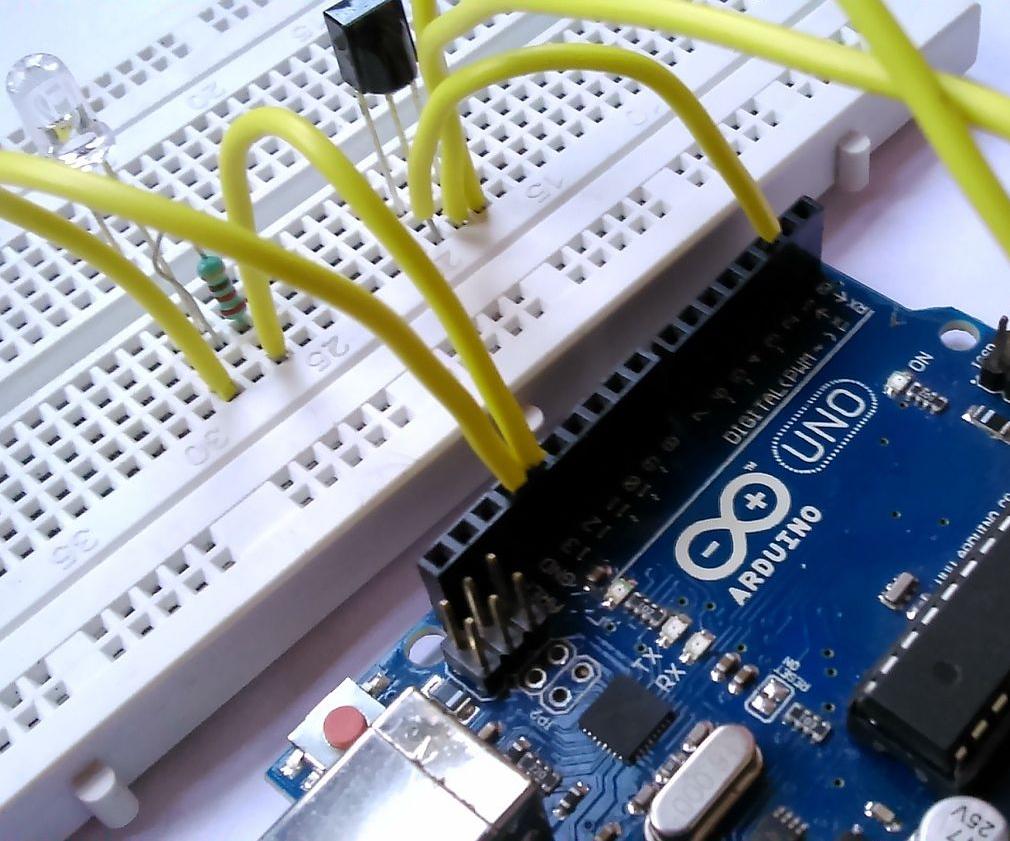 Control LED Using IR Remote : Simple