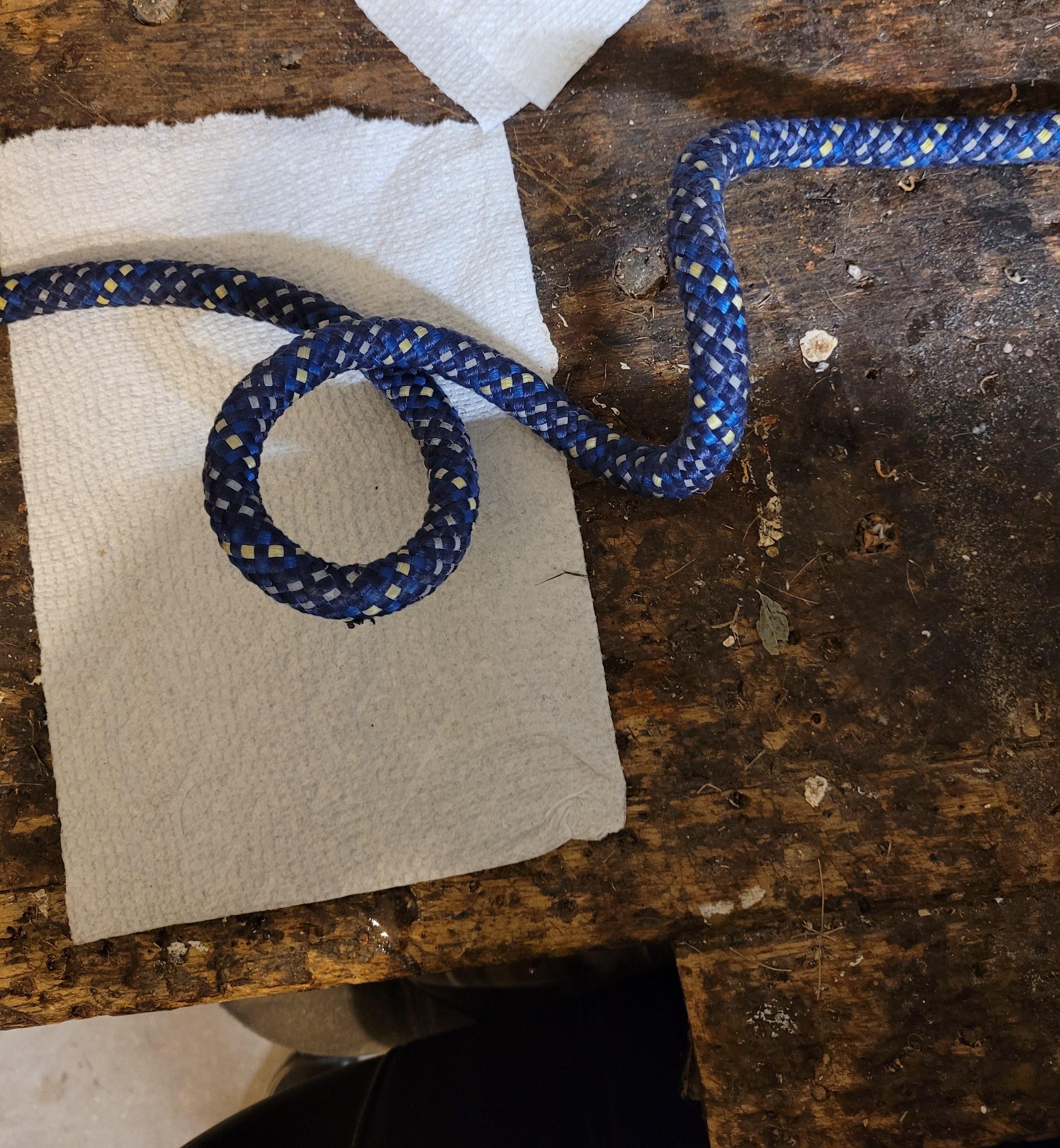 Non-kinking Dog Leash