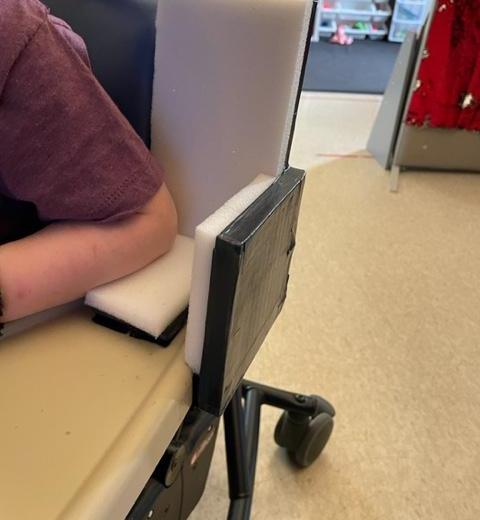 Eblow Blocker for Tray