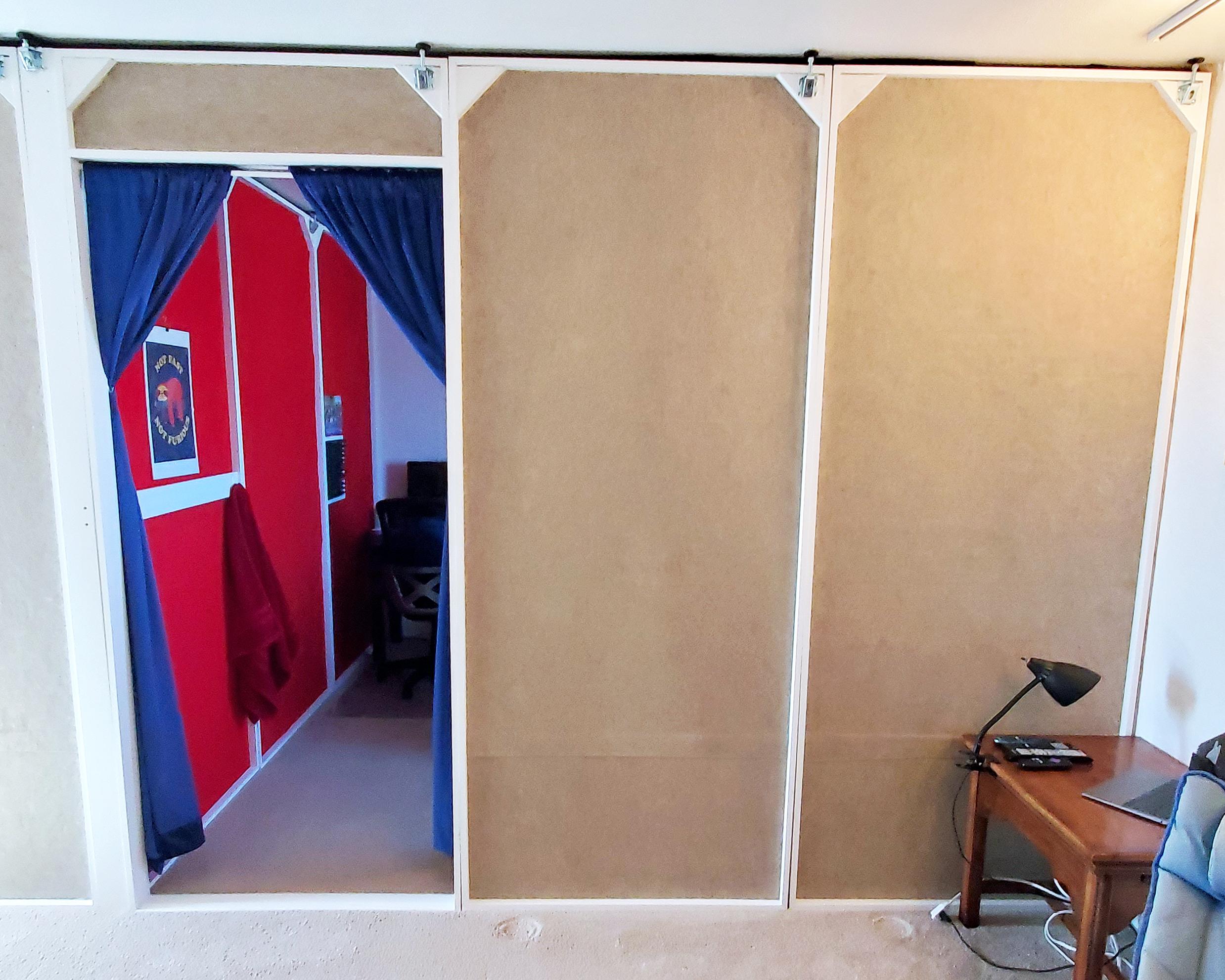 Lightweight Room Dividers, a Temporary Wall for Renters
