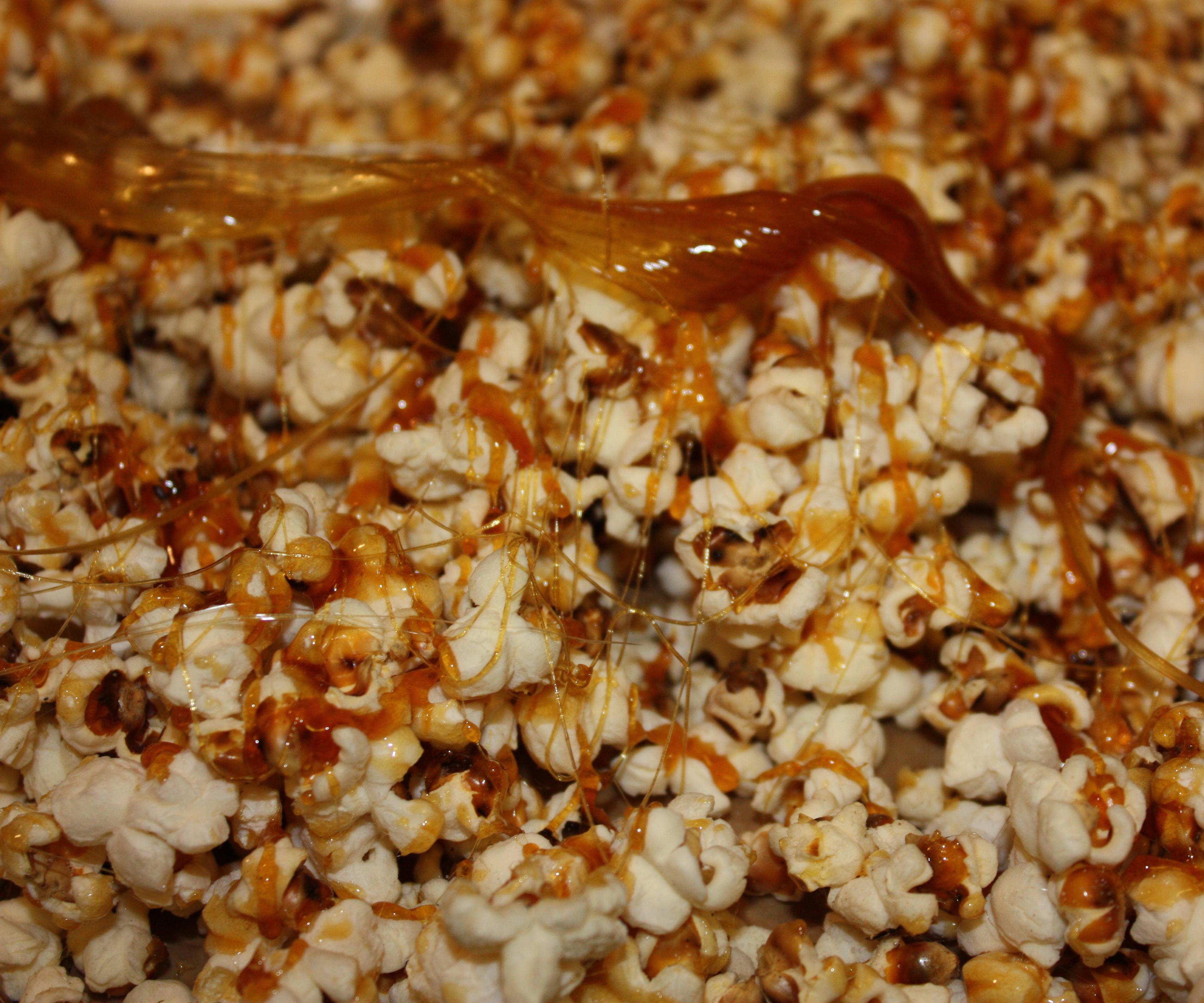 Caramel Salty Popcorn