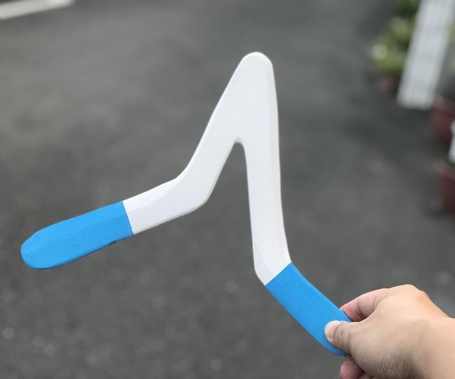 True-The Making and Throwing of Boomerang