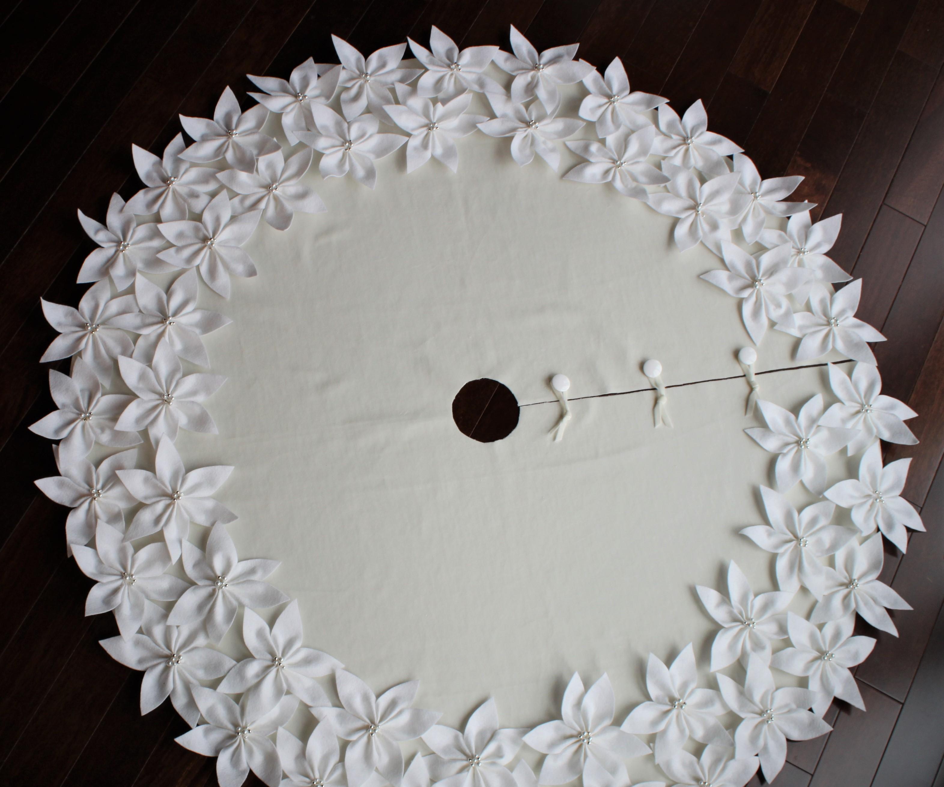 Poinsettia Christmas Tree Skirt
