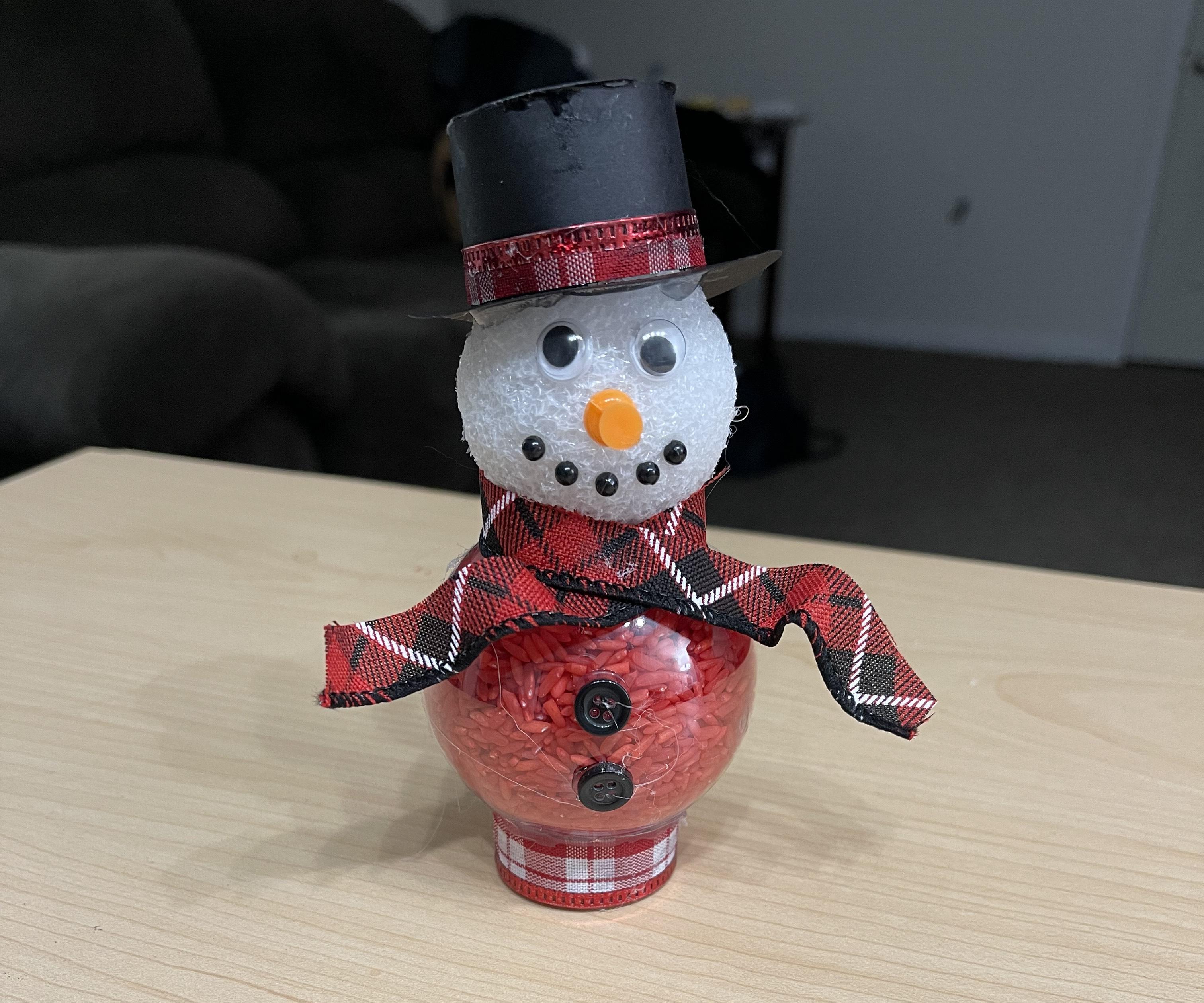 Colored Rice Christmas Snowman Decoration