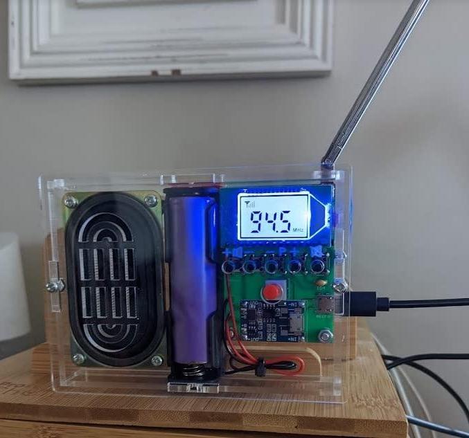 MiOYOOW LCD Display FM Digital Radio Kit With Headphone Jack