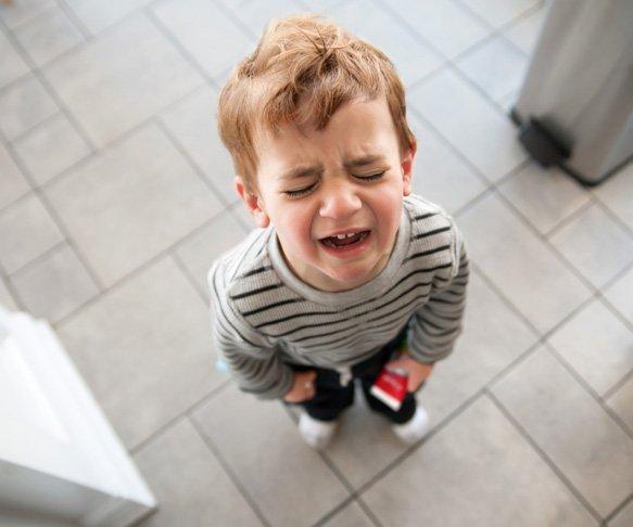 How to Deal With a Toddler Tantrum