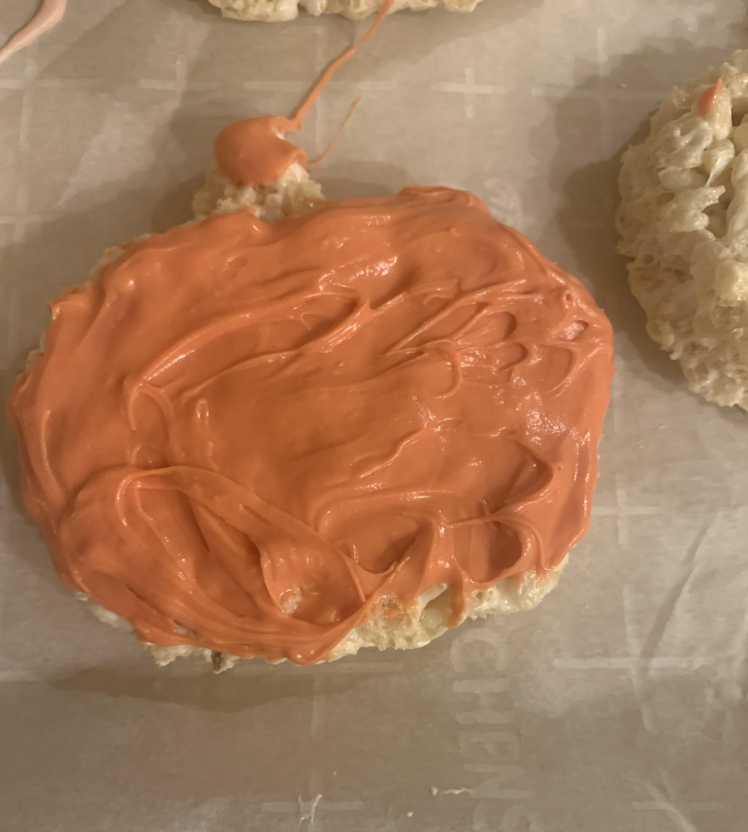 How to Make Fall/Halloween Rice Crispy Treats