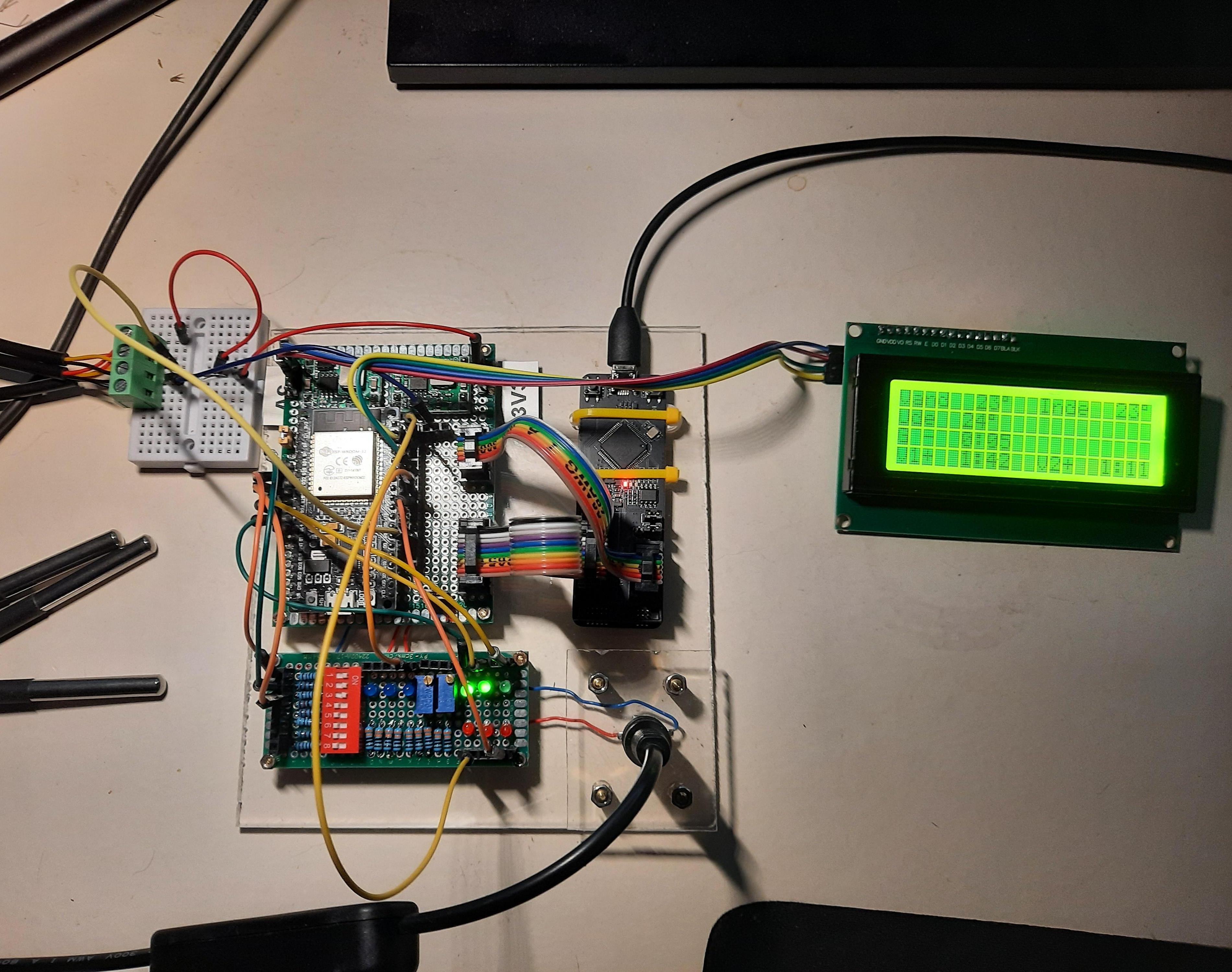 Practical Testboard for ESP32 and ESP-PROG