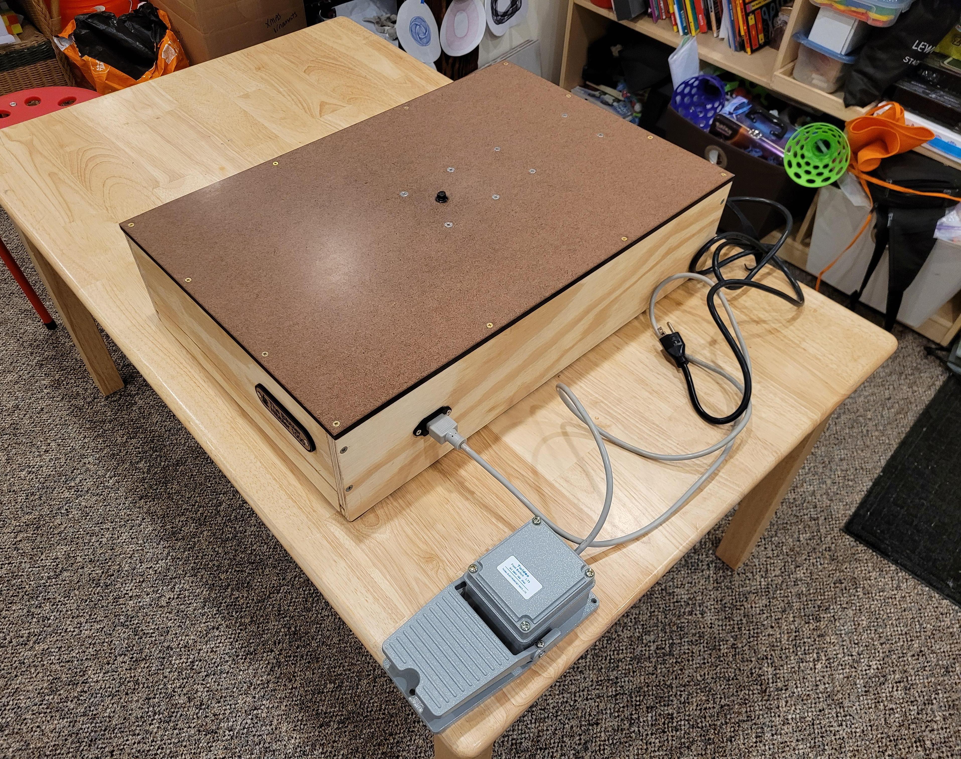 DIY Cardboard Cutting Machine - "The Bibbler Nibbler 1000"