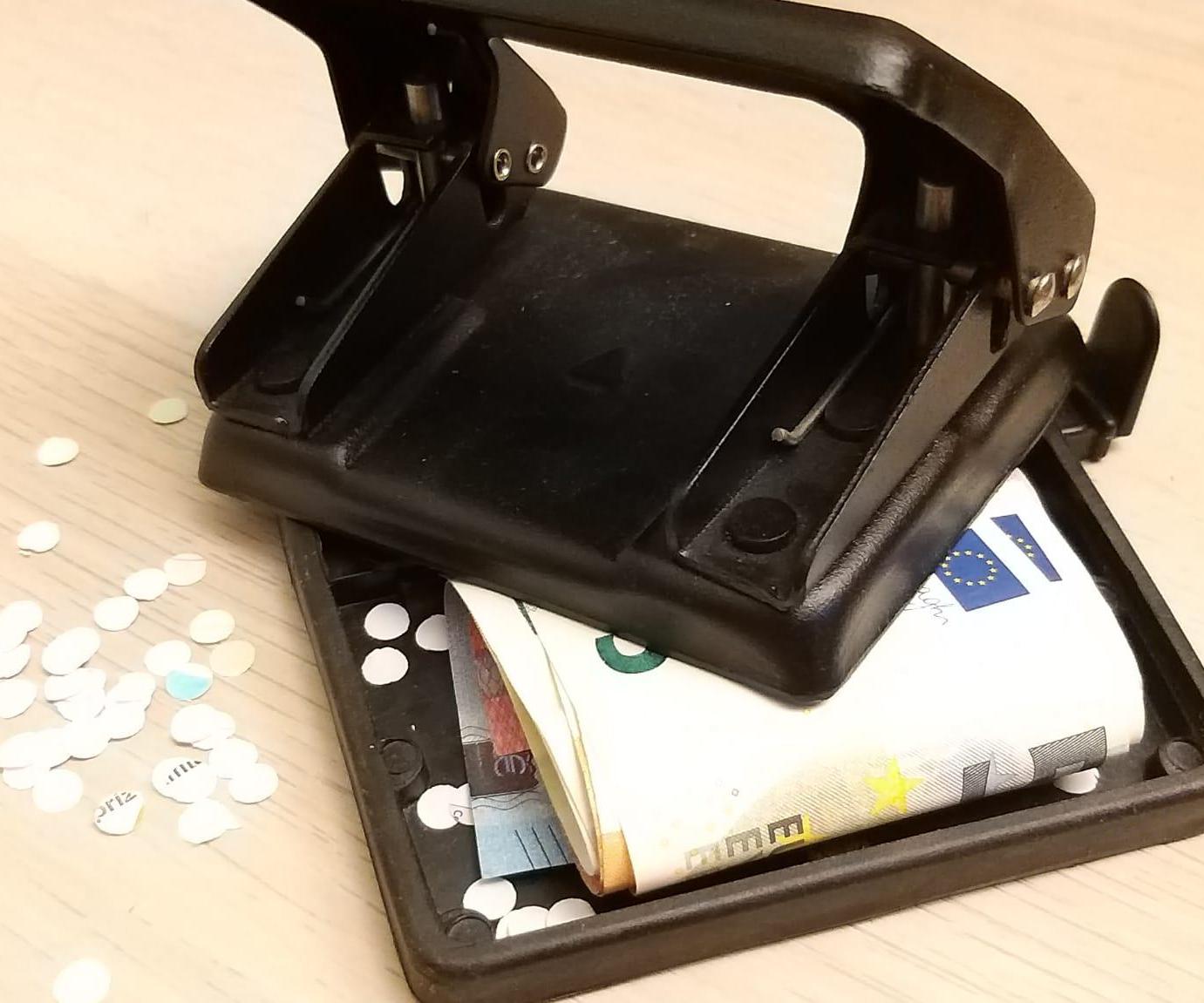 Hole Punch Money Pocket