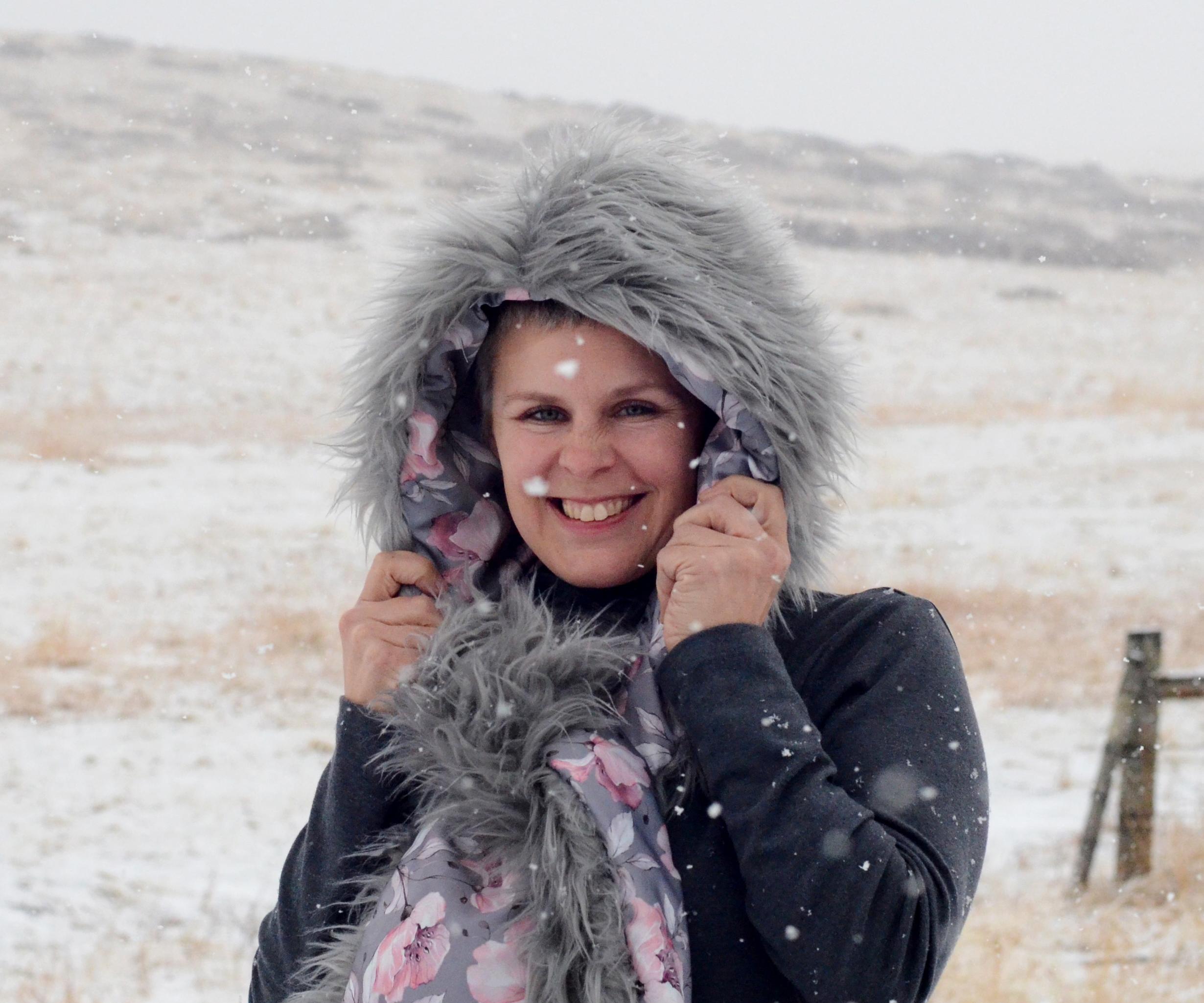 A Hooded Scarf...A Scarf-ed Hood? a Schood? a Hoodarf?