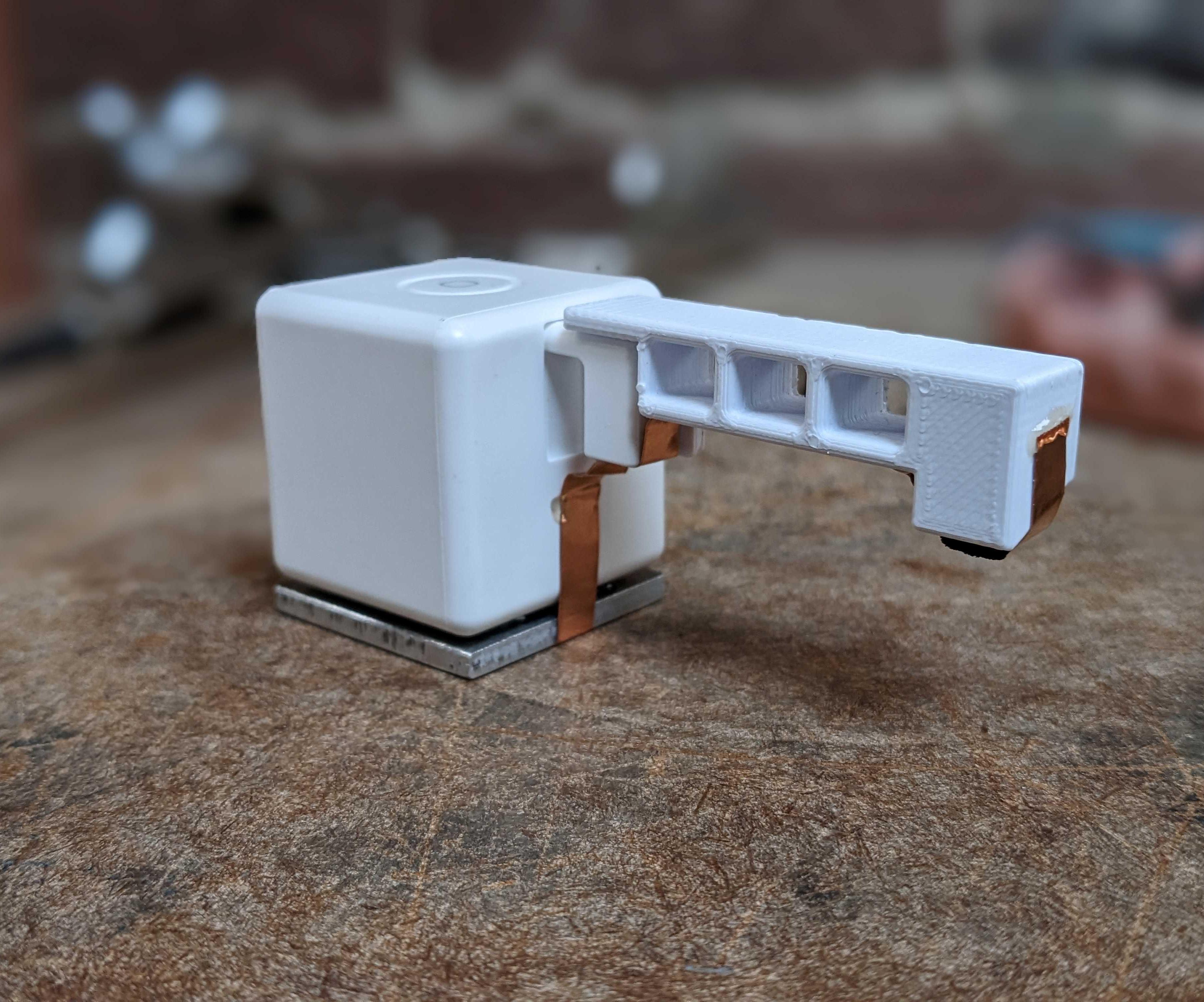 Remote Button Pusher for the Ultimaker S5