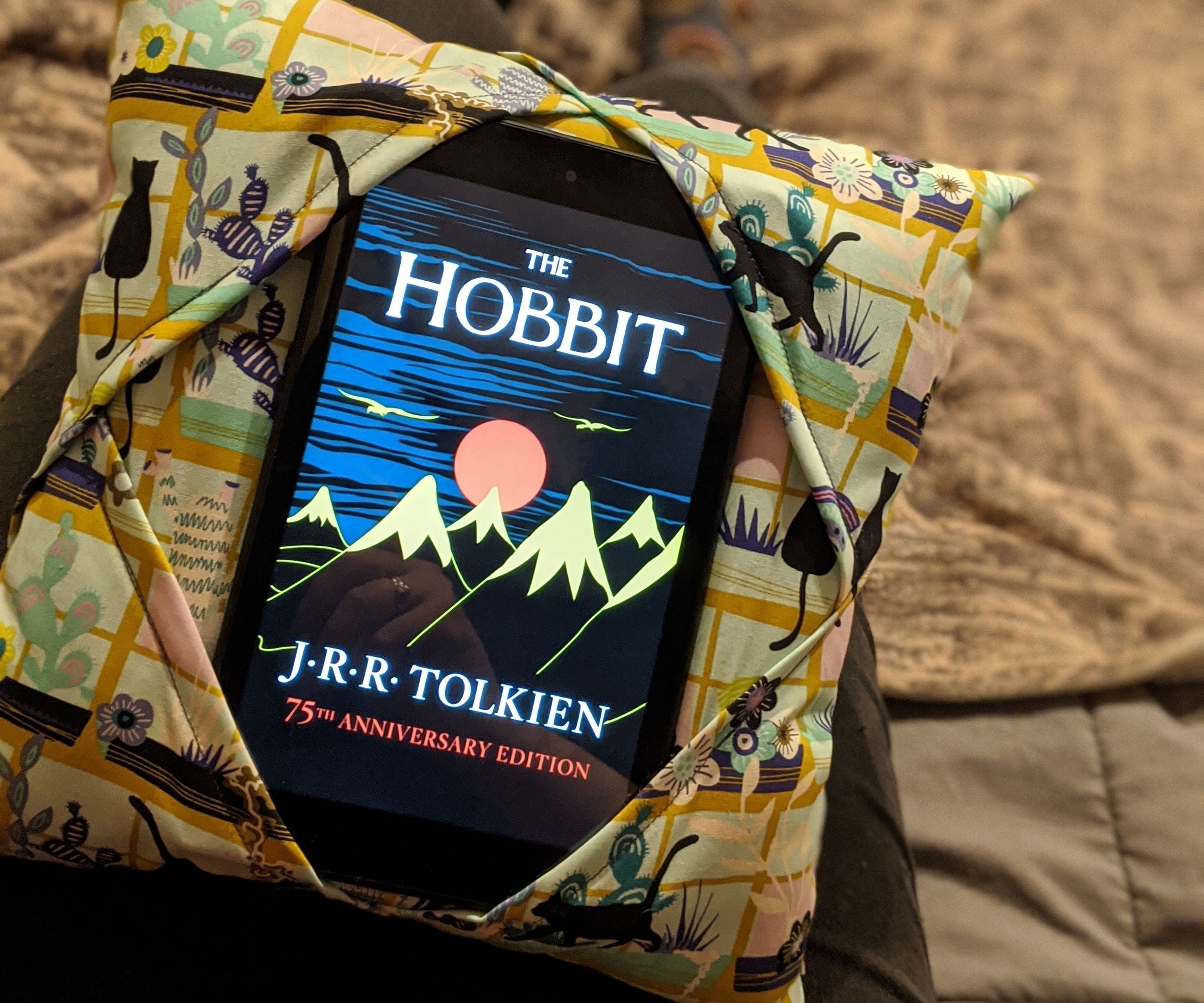 Tablet Holder Pillow