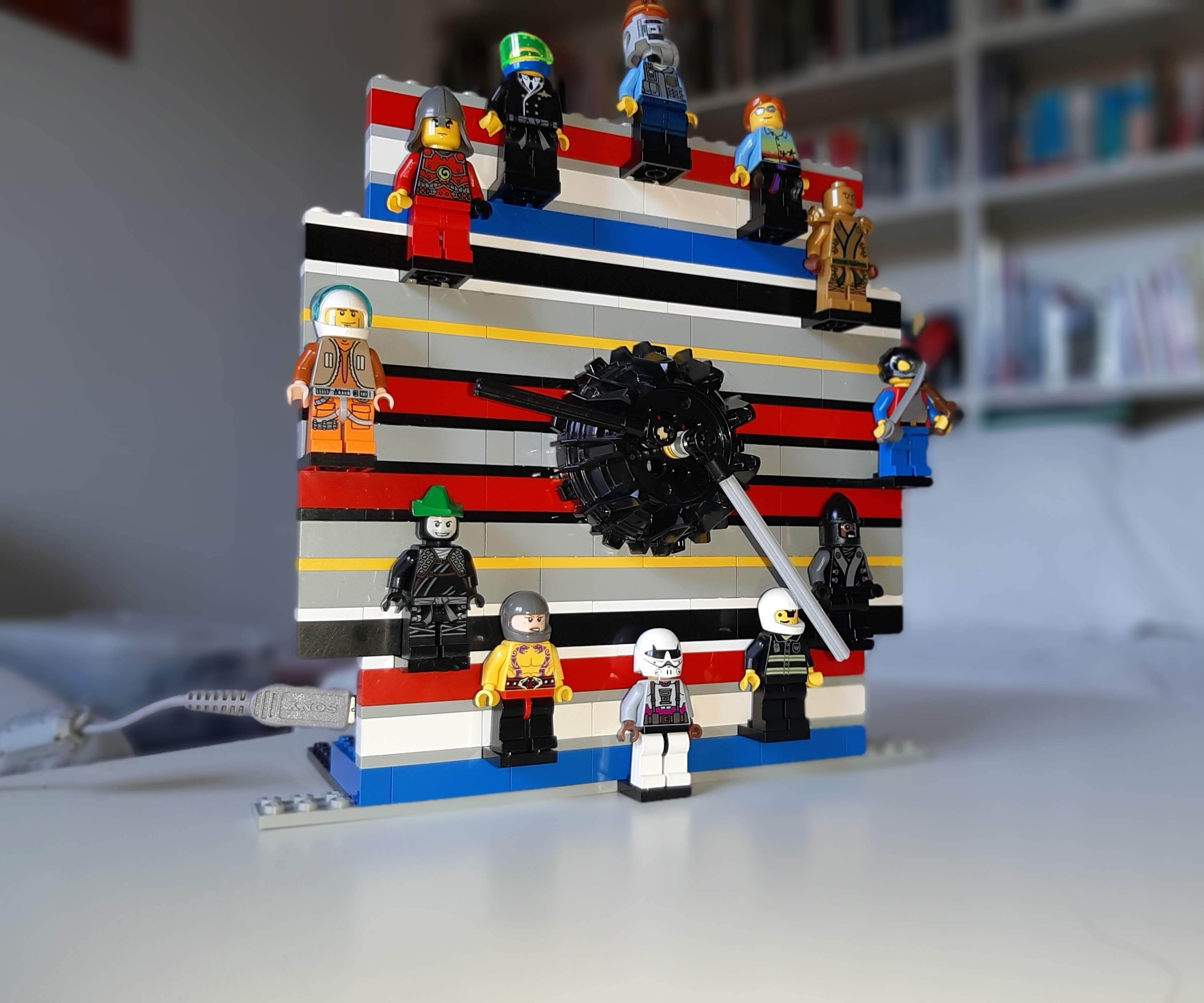 LEGO Quartz Clock