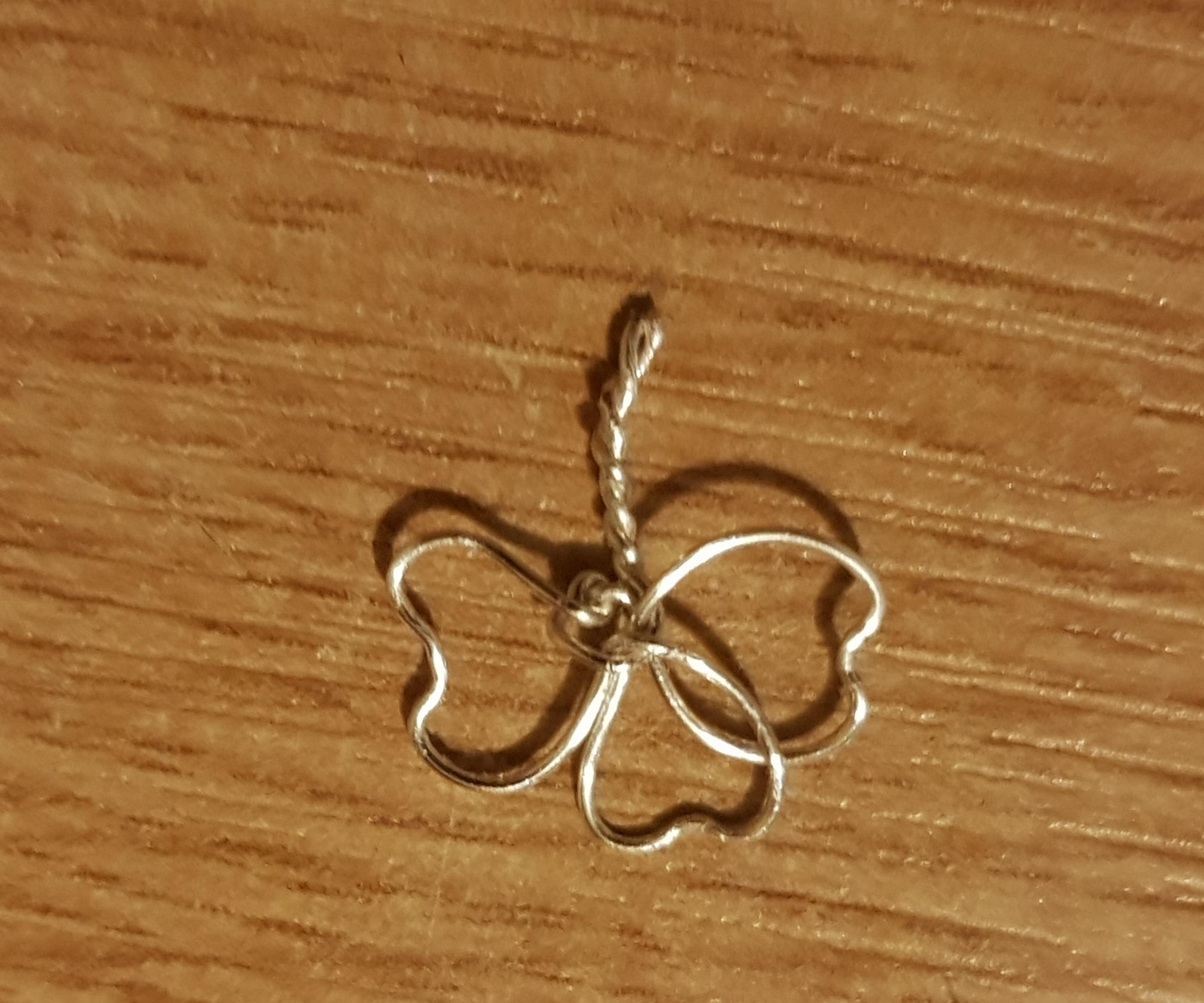 Making a Jewelry Wire 3 Leaf Clover 